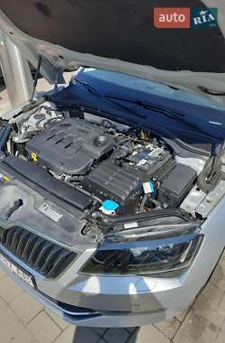Универсал Skoda Superb 2019 в 