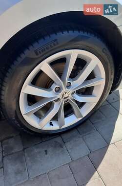 Универсал Skoda Superb 2019 в 