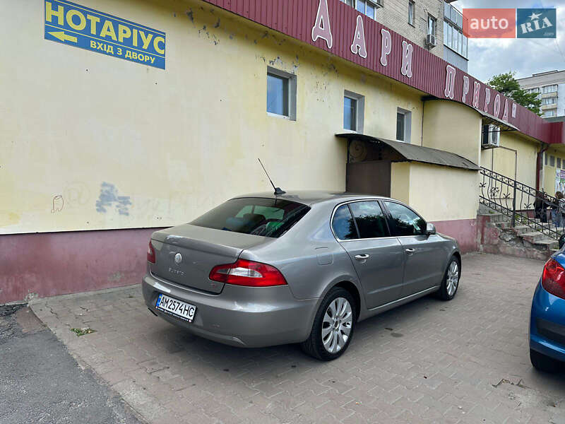 Ліфтбек Skoda Superb 2008 в Звягелі
