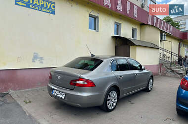 Лифтбек Skoda Superb 2008 в 
