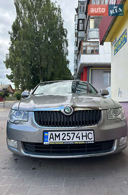 Лифтбек Skoda Superb 2008 в 