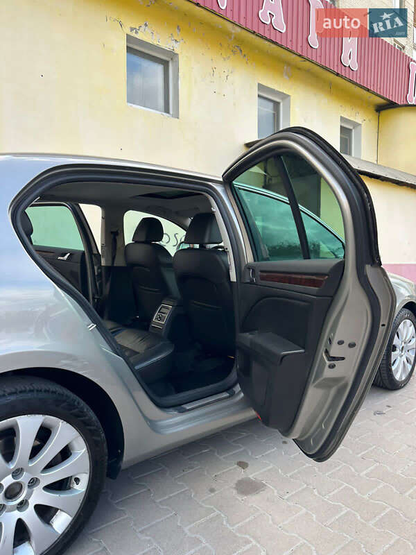 Лифтбек Skoda Superb 2008 в Звягеле