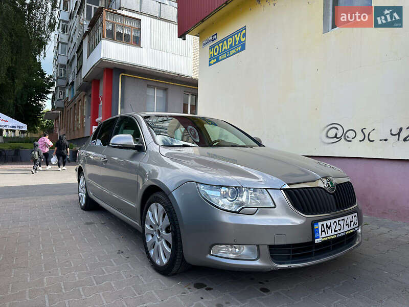 Ліфтбек Skoda Superb 2008 в Звягелі
