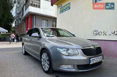 Лифтбек Skoda Superb 2008 в 
