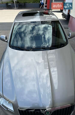 Лифтбек Skoda Superb 2008 в 