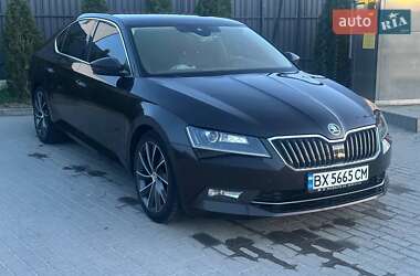 Лифтбек Skoda Superb 2018 в 