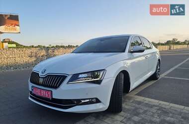 Лифтбек Skoda Superb 2017 в Мукачево