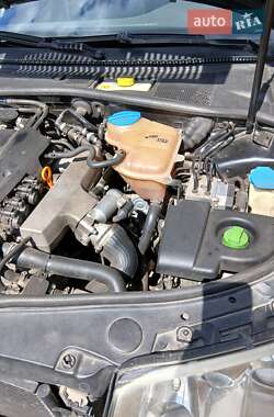 Лифтбек Skoda Superb 2004 в 