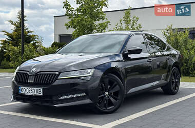Лифтбек Skoda Superb 2019 в Ужгороде