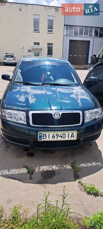 Skoda Superb 2003