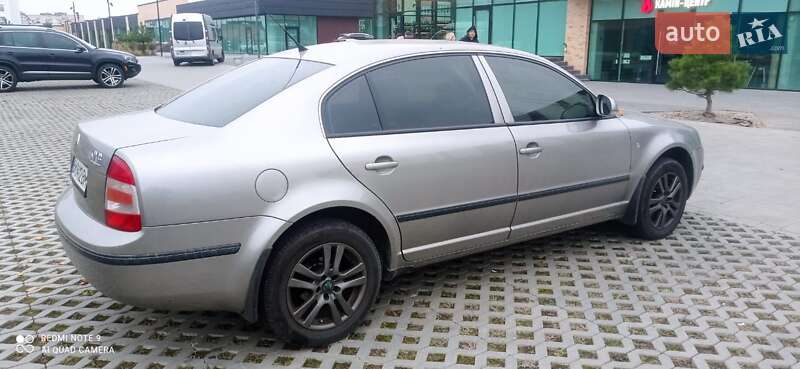 Ліфтбек Skoda Superb 2008 в Тернополі