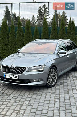 Універсал Skoda Superb 2016 в Самборі