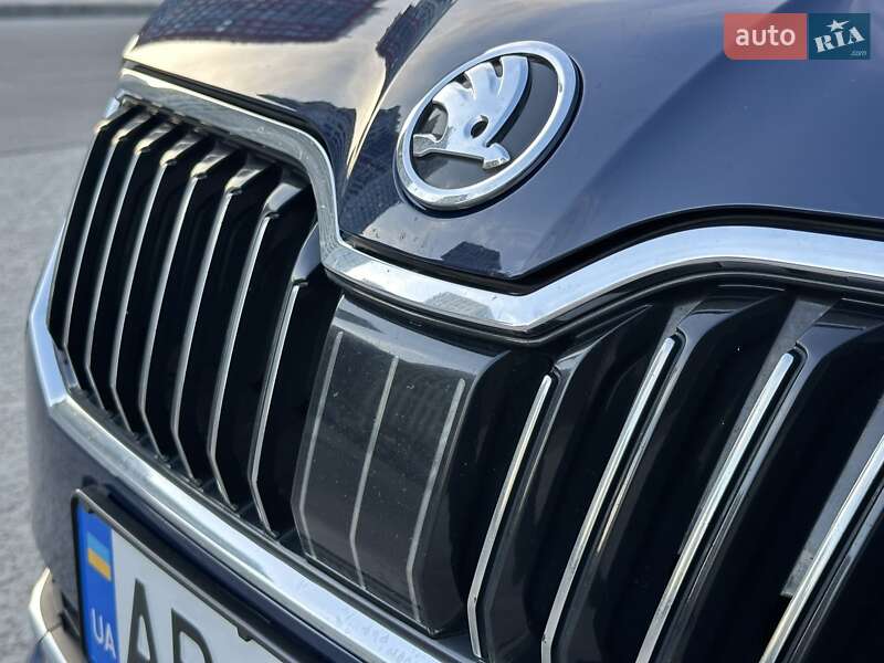 Лифтбек Skoda Superb 2016 в Киеве
