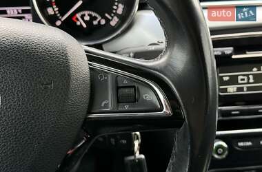 Лифтбек Skoda Superb 2013 в 