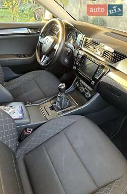 Лифтбек Skoda Superb 2018 в 