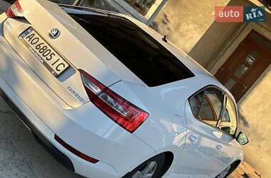Лифтбек Skoda Superb 2018 в 
