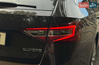 Универсал Skoda Superb 2019 в 