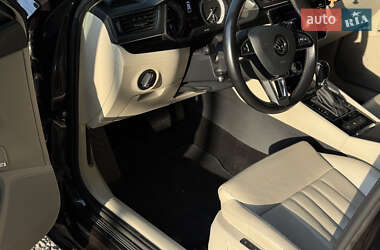 Универсал Skoda Superb 2019 в 