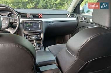 Универсал Skoda Superb 2010 в 