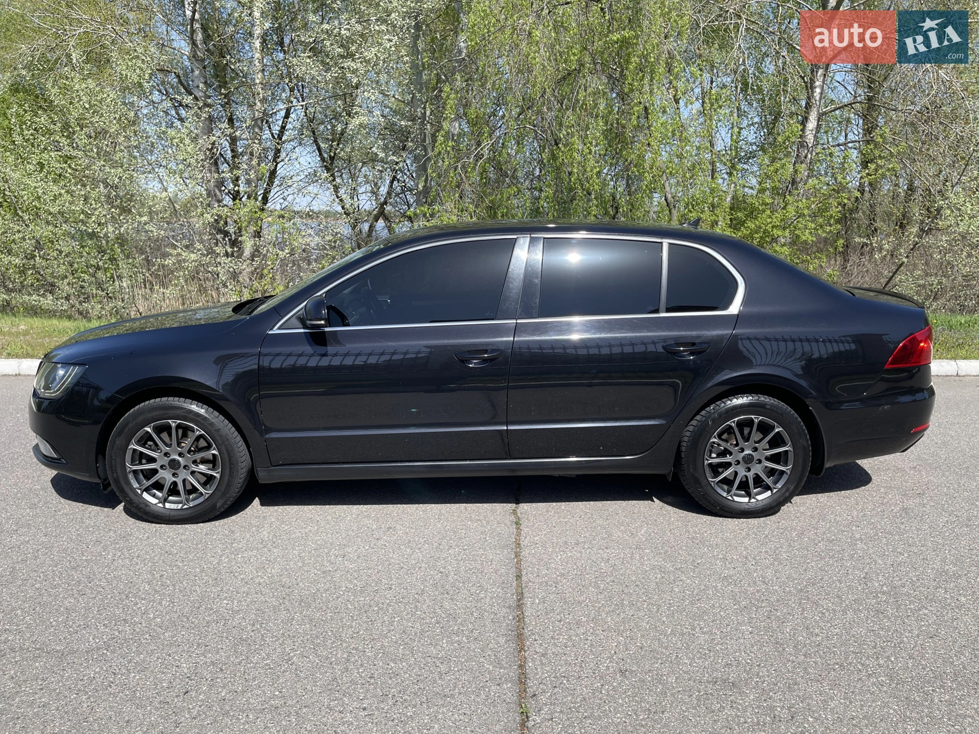 2013 Skoda Superb - мініатюра 22