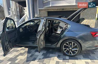 Лифтбек Skoda Superb 2020 в 