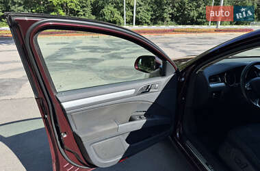 Лифтбек Skoda Superb 2014 в 