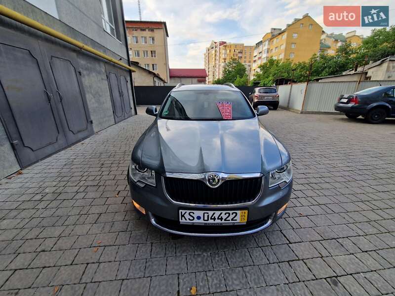 Универсал Skoda Superb 2010 в Ивано-Франковске