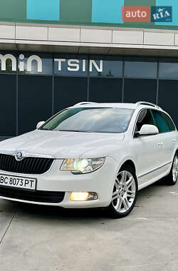 Skoda Superb 2010 Skoda Superb 2010