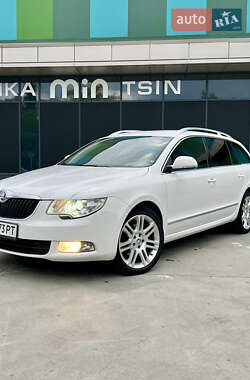Универсал Skoda Superb 2010 в 