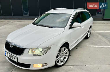 Универсал Skoda Superb 2010 в 