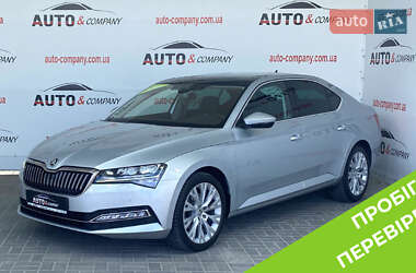 Лифтбек Skoda Superb 2020 в Львове