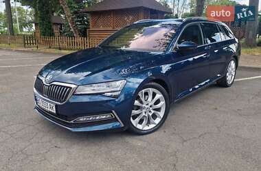 Универсал Skoda Superb 2020 в Тернополе