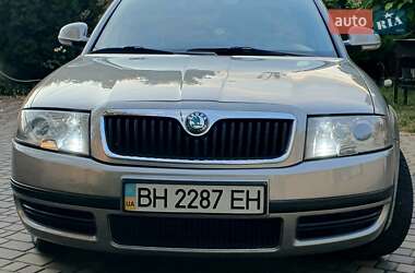 Лифтбек Skoda Superb 2006 в Одессе