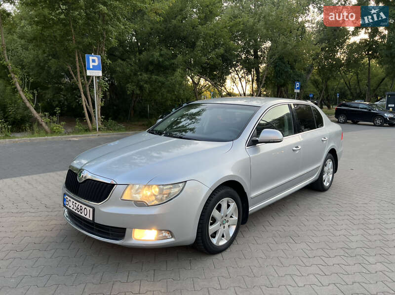 Skoda Superb 2010