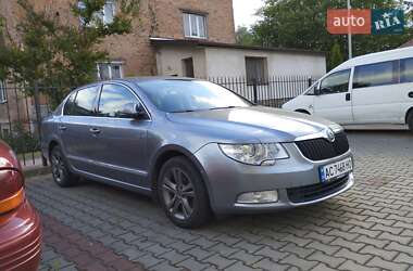 Лифтбек Skoda Superb 2009 в Ковеле