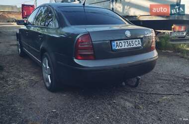 Лифтбек Skoda Superb 2004 в Виноградове