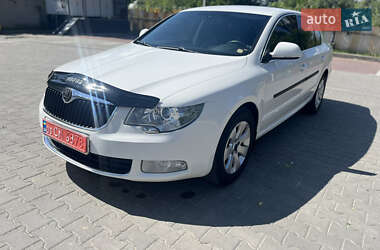 Лифтбек Skoda Superb 2010 в Виннице