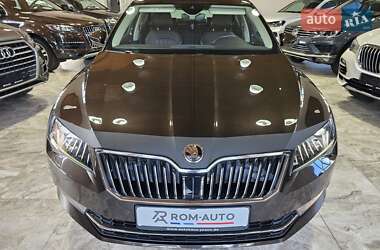 Лифтбек Skoda Superb 2016 в 