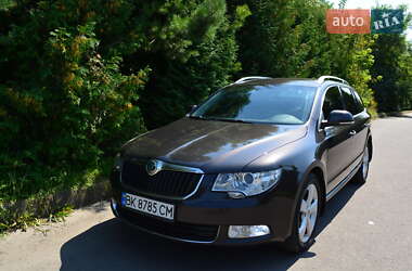 Универсал Skoda Superb 2010 в 