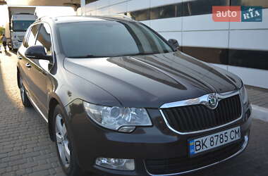 Skoda Superb 2010 Skoda Superb 2010