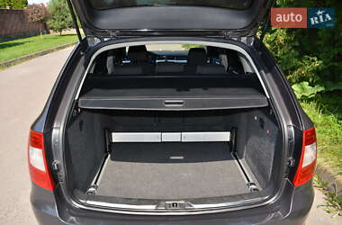 Универсал Skoda Superb 2010 в 