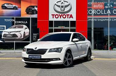 Ліфтбек Skoda Superb 2015 в Івано-Франківську