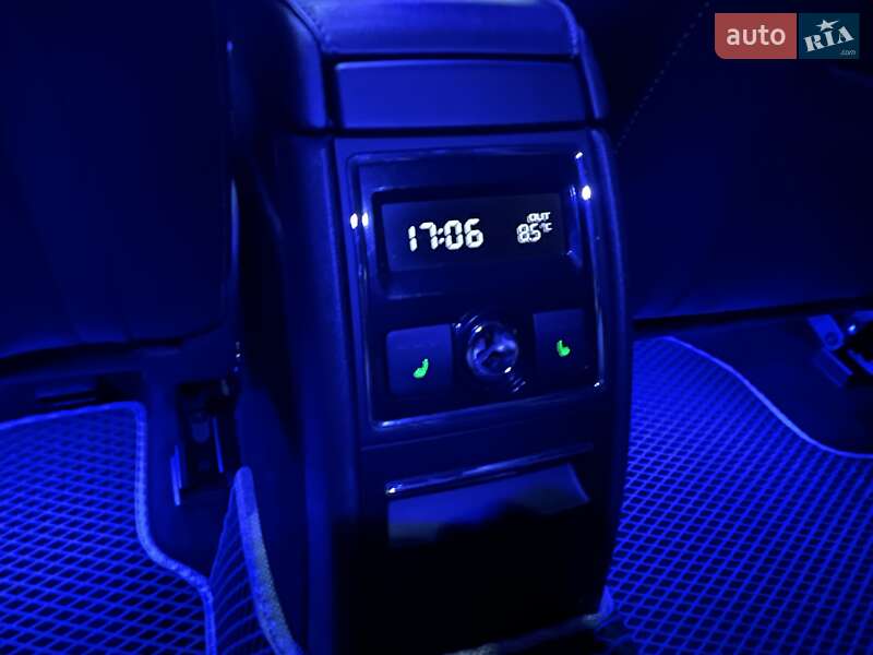 Универсал Skoda Superb 2011 в Киеве