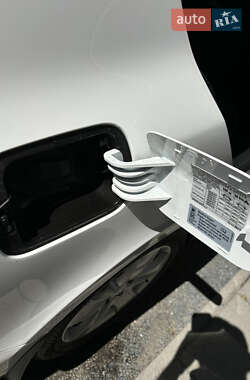 Лифтбек Skoda Superb 2014 в 