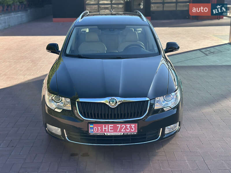 Универсал Skoda Superb 2012 в Ровно