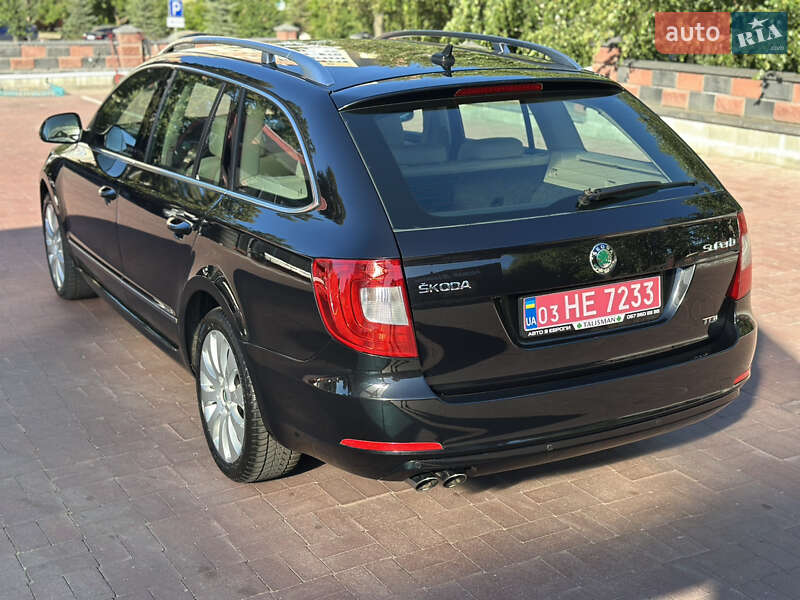 Универсал Skoda Superb 2012 в Ровно