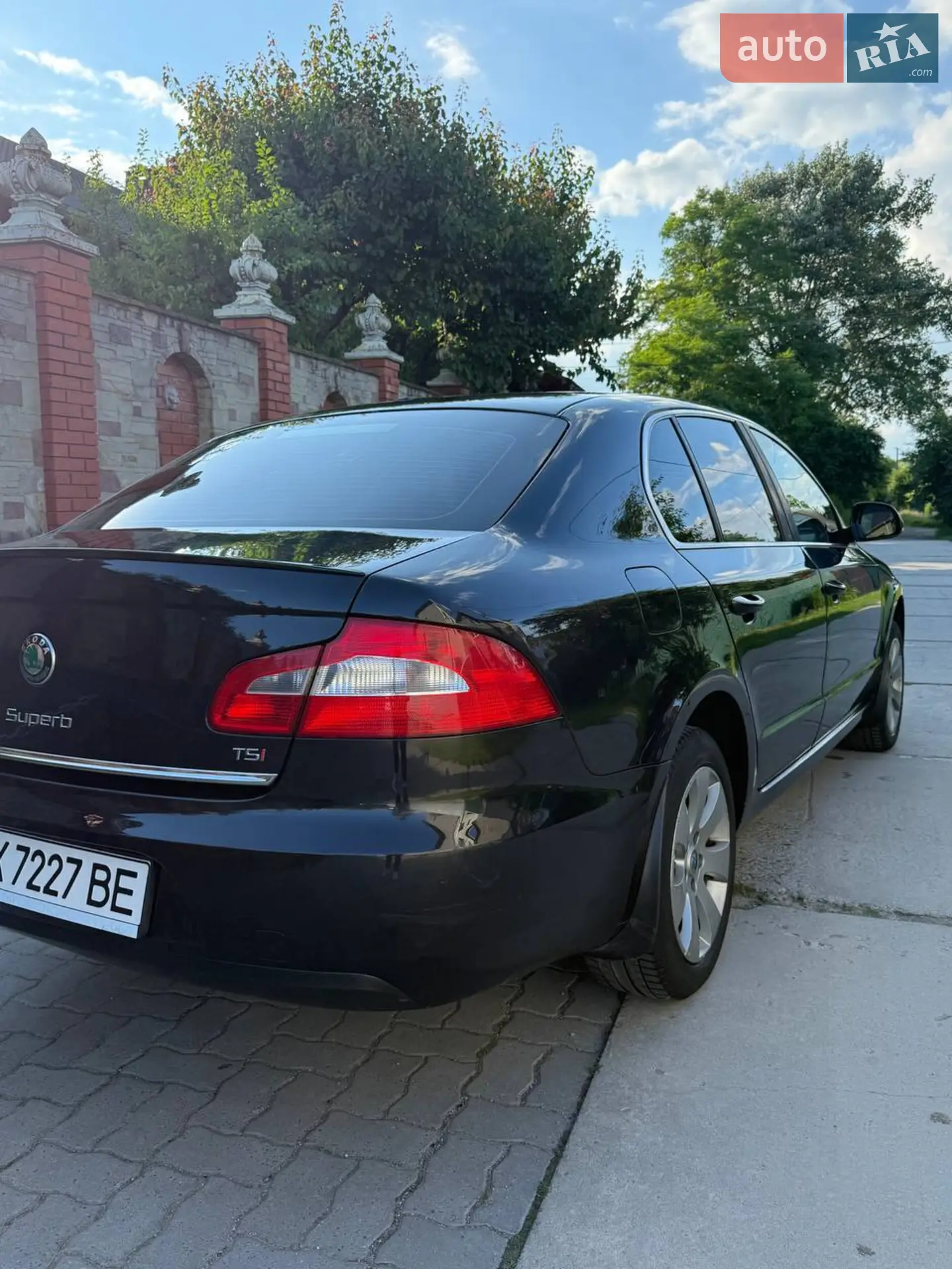 2011 Skoda Superb - мініатюра 8