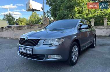 Ліфтбек Skoda Superb 2009 в Києві