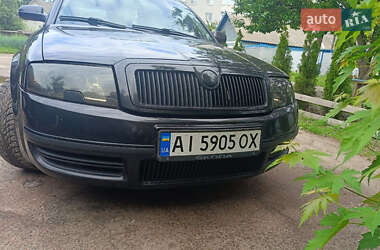 Лифтбек Skoda Superb 2004 в Киеве