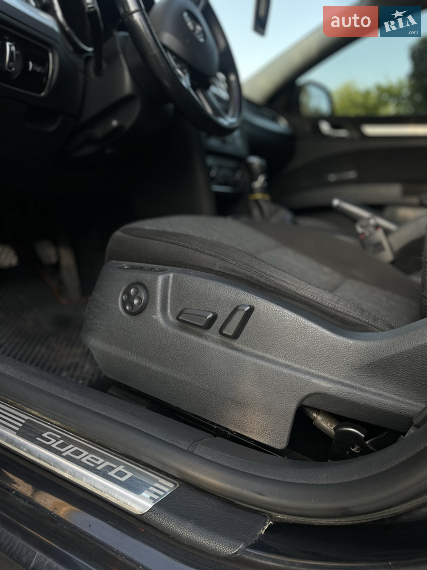 2013 Skoda Superb - мініатюра 24